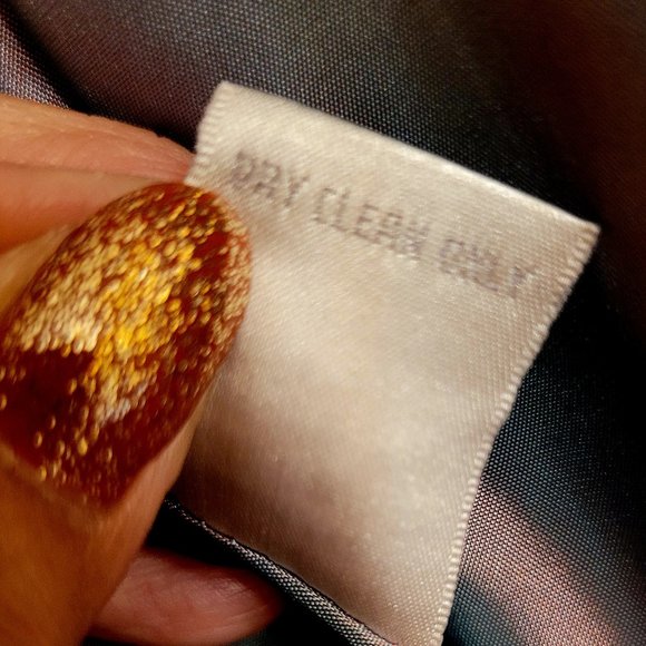 Dress Barn Pinstripe Blazer Size 6 - Picture 10 of 10